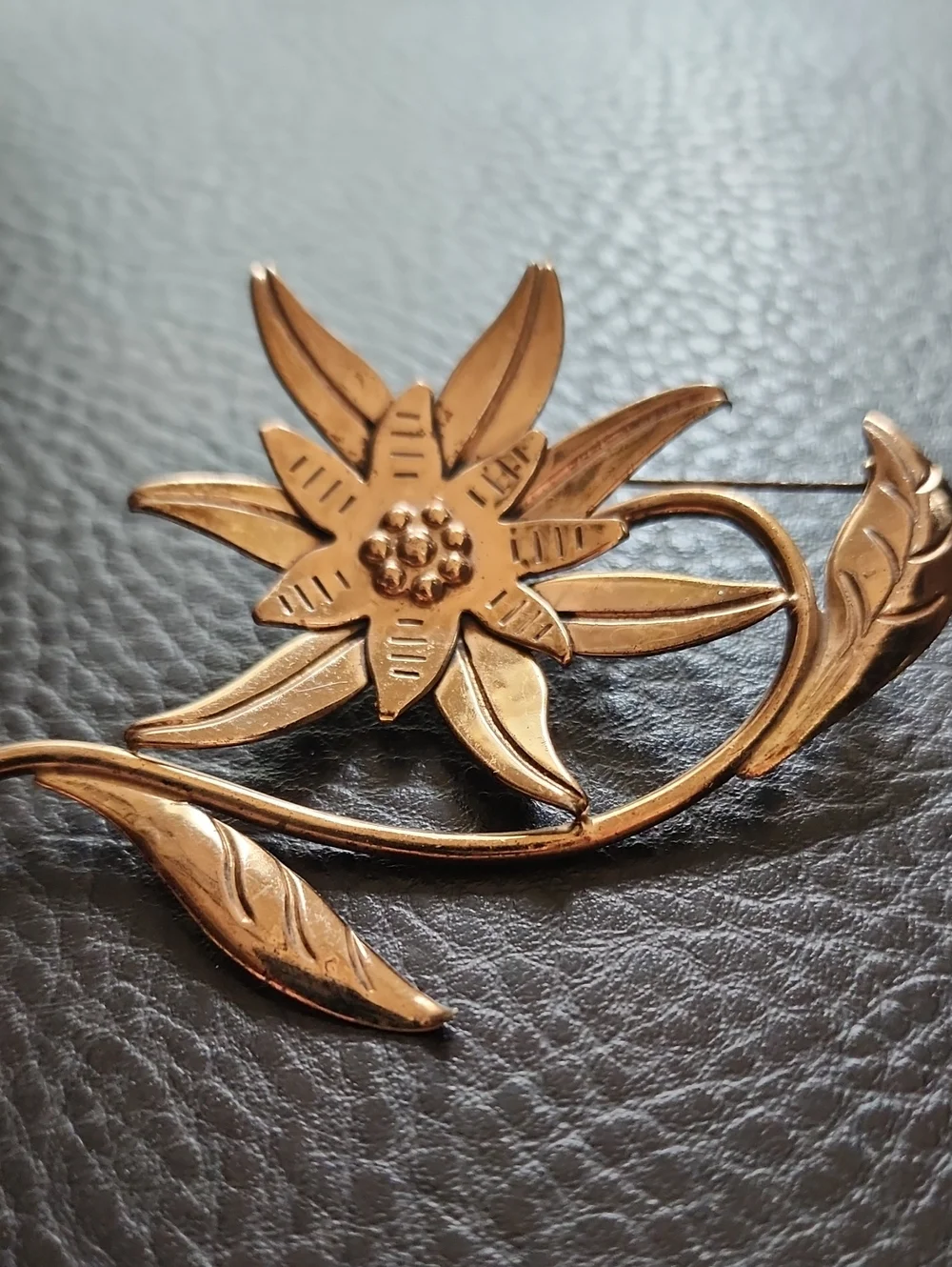 VTG Coro Gold Over Sterling Floral Starburst Brooch - Elegant Women’s Jewelry